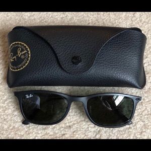 Ray Ban 52mm Wayfarer Sunglasses (Matte Black)
